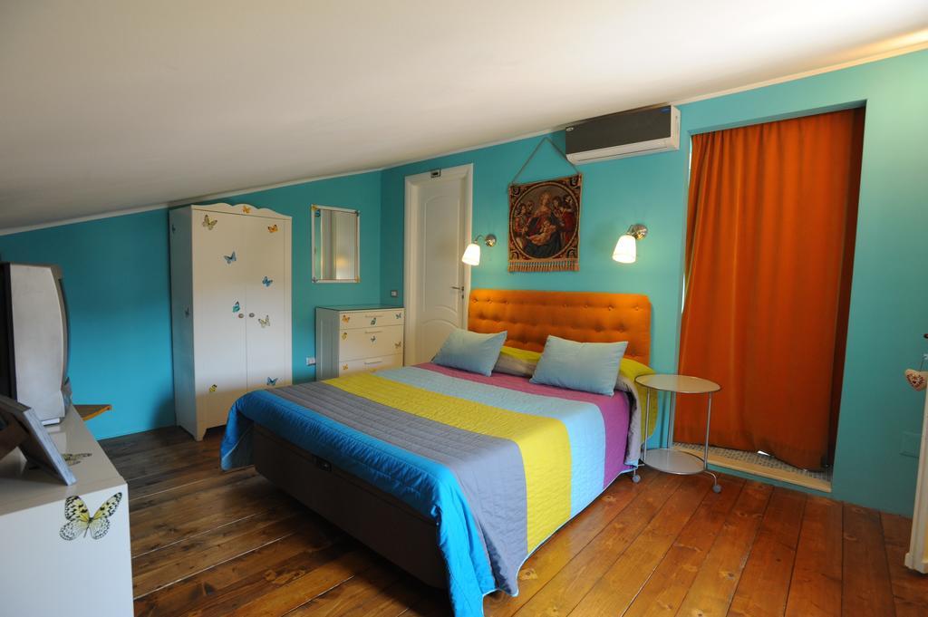 B&B Aurora Domus D'A-Mare Pesaro Exteriér fotografie